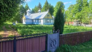 Жителі Чернявки у паніці: прихильники російської церкви облаштовують у селі нове приміщення для релігійних служб