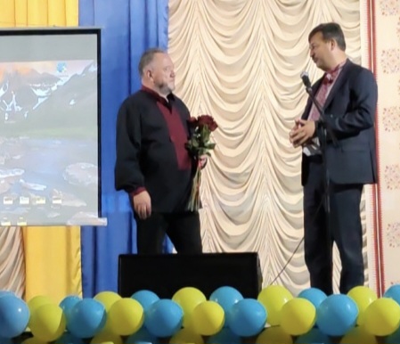 Зустріч із улюбленим актором: у Пулини завітав народний артист України Богдан Бенюк