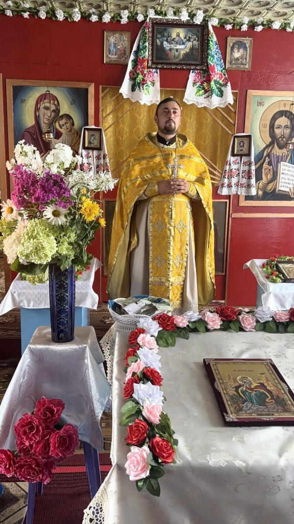 Престольне церковне свято у Кошелівці: віряни відзначили річницю «втечі» від московського патріархату до ПЦУ