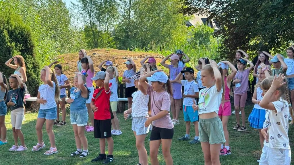 Турбота, дружба і нові відкриття: як пройшла перша зміна літнього табору у Пулинському громадському центрі