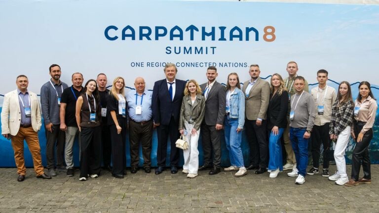 Голос молоді Пулинської громади – на Карпатському економічному форумі
