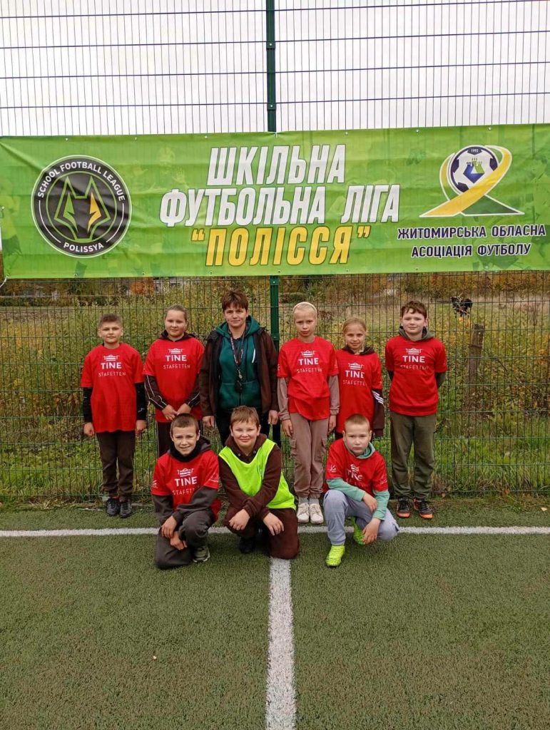 Сім команд і новий футбольний сезон: у Курненській громаді стартувала «Шкільна ф...